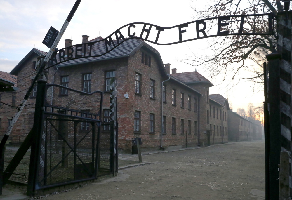 Niemiecki obóz Auschwitz – miejsce męczeństwa ponad miliona ludzi