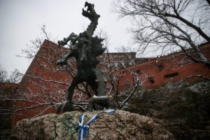 Smok Wawelski nie będzie zionął ogniem przez miesiąc