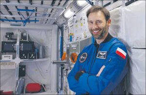 Astronauta Sławosz Uznański-Wiśniewski