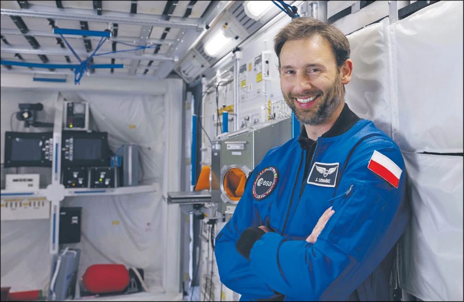Astronauta Sławosz Uznański-Wiśniewski